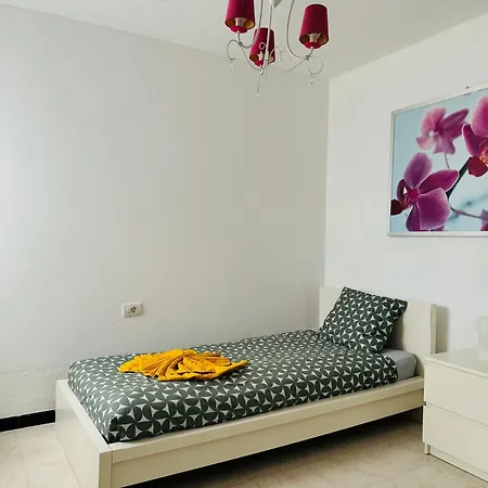 Casa Riadero By Vulcano Homes Guatiza