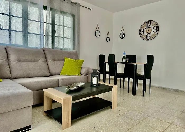 Casa Riadero By Vulcano Homes Guatiza