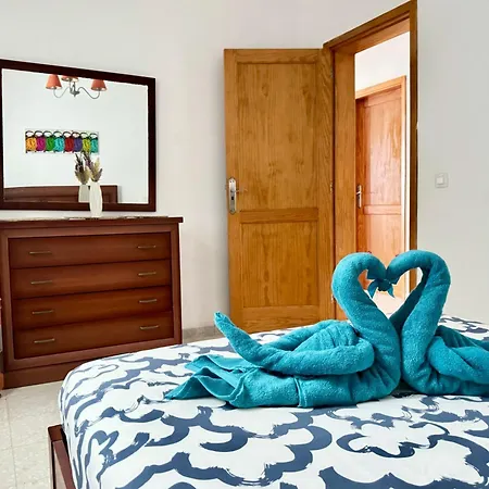 Casa Riadero By Vulcano Homes Guatiza