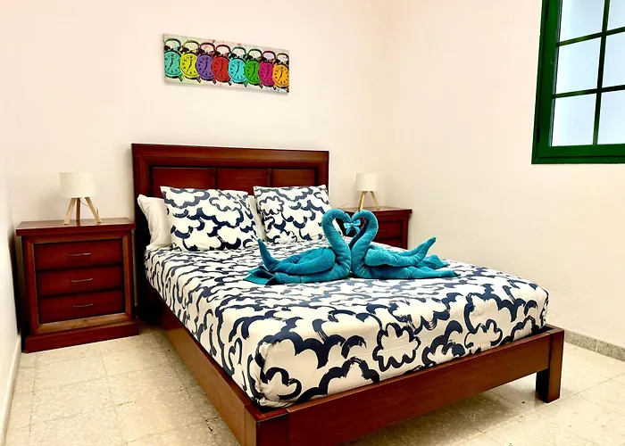 別荘 Casa Riadero By Vulcano Homes Guatiza