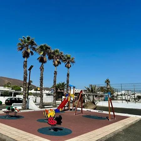 Casa Riadero By Vulcano Homes Semesterbostad Guatiza