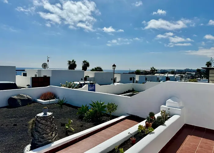 Semesterbostad Casa Riadero By Vulcano Homes